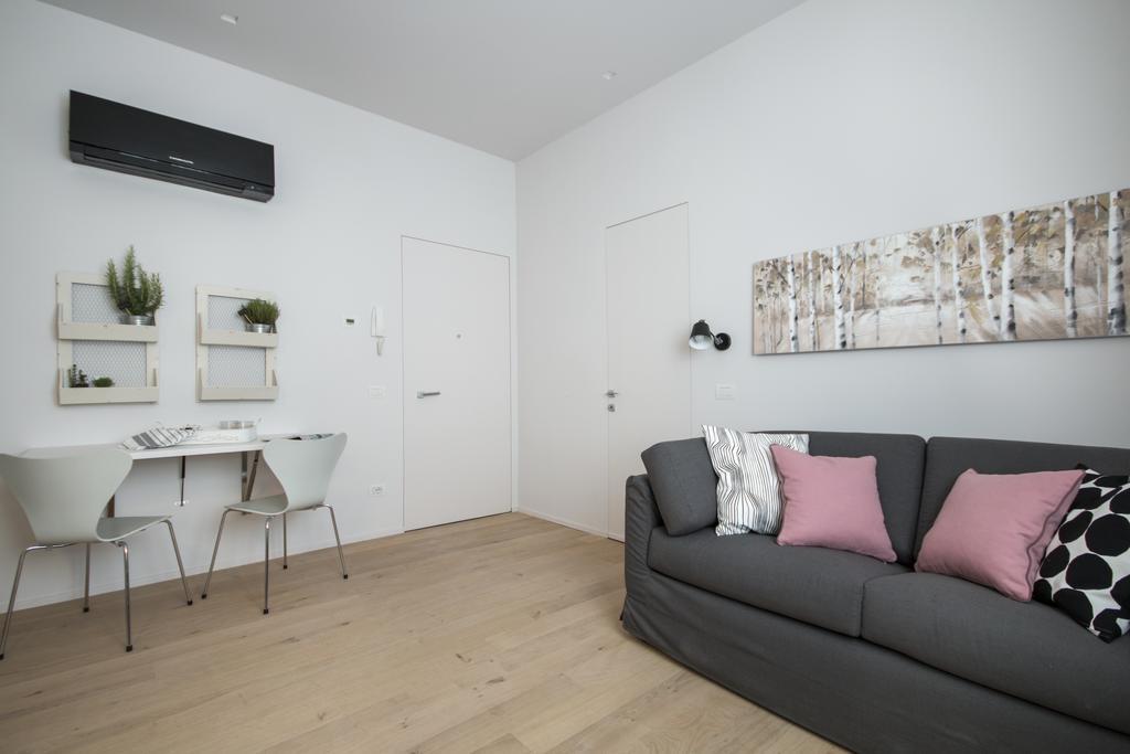 Cavour 51 Apartamento Lecco Exterior foto