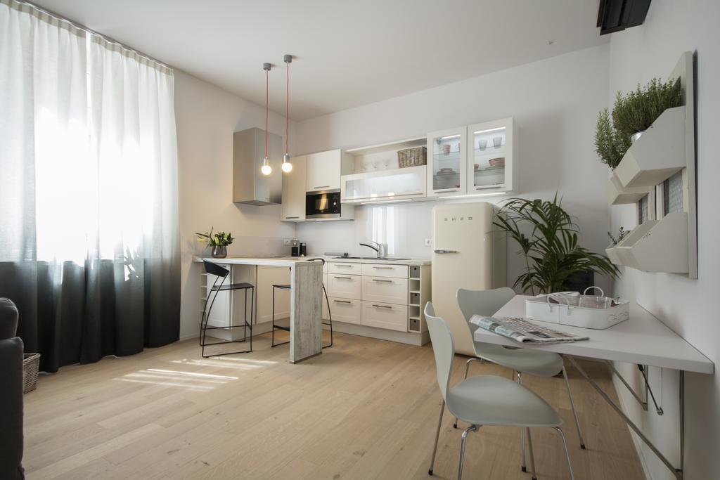 Cavour 51 Apartamento Lecco Exterior foto